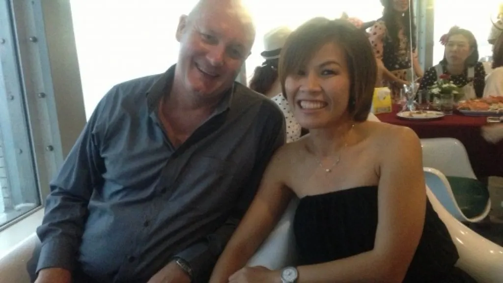 Coffeeshopbaas Van Laarhoven na jaren in Thaise cel op weg naar Nederland