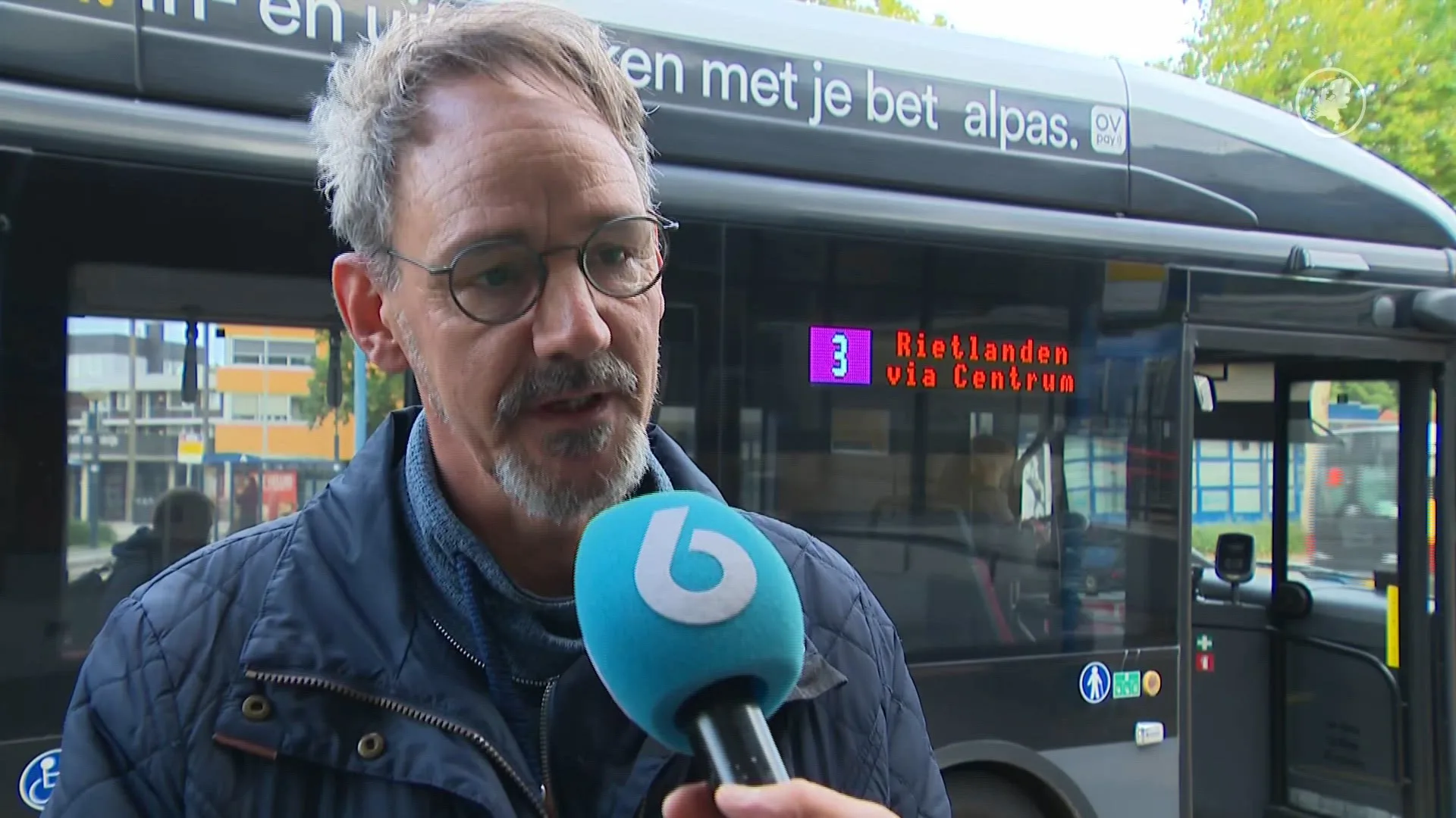 Zorgen om veiligheid van buschauffeurs op lijnen naar Ter Apel