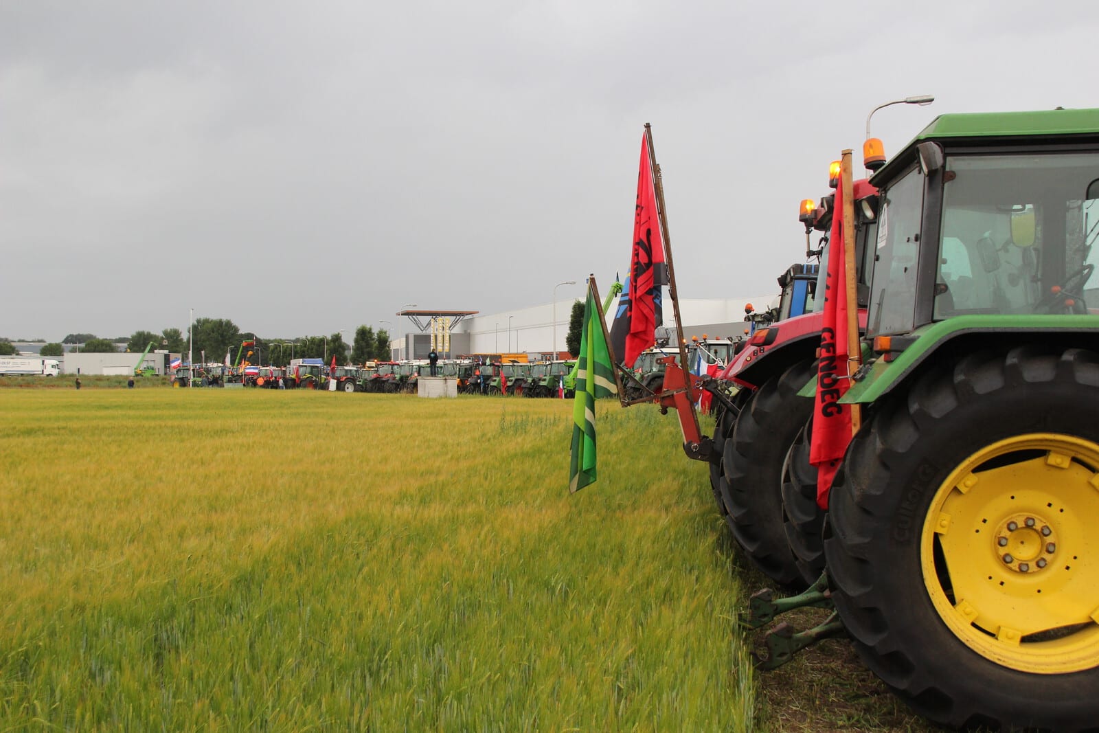 Boze boeren vanavond opnieuw de weg op 'nu het nog kan'