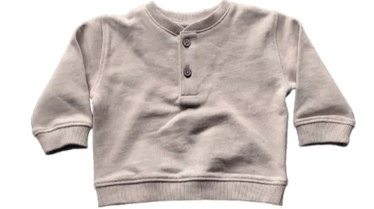 Wibra roept babysweaters terug om verstikkingsgevaar