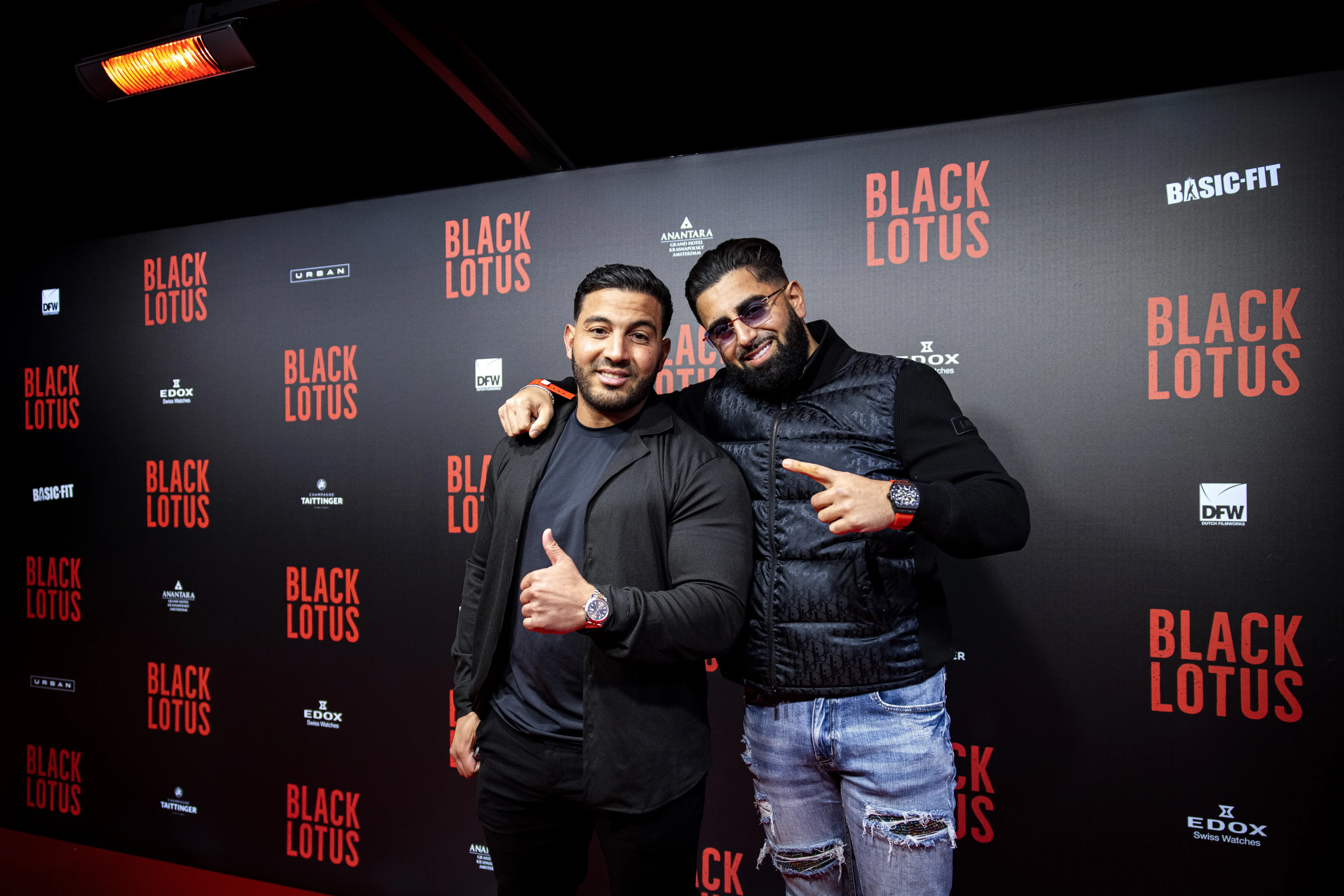 'FIOD valt binnen bij Mo Bicep: influencer opnieuw in opspraak'