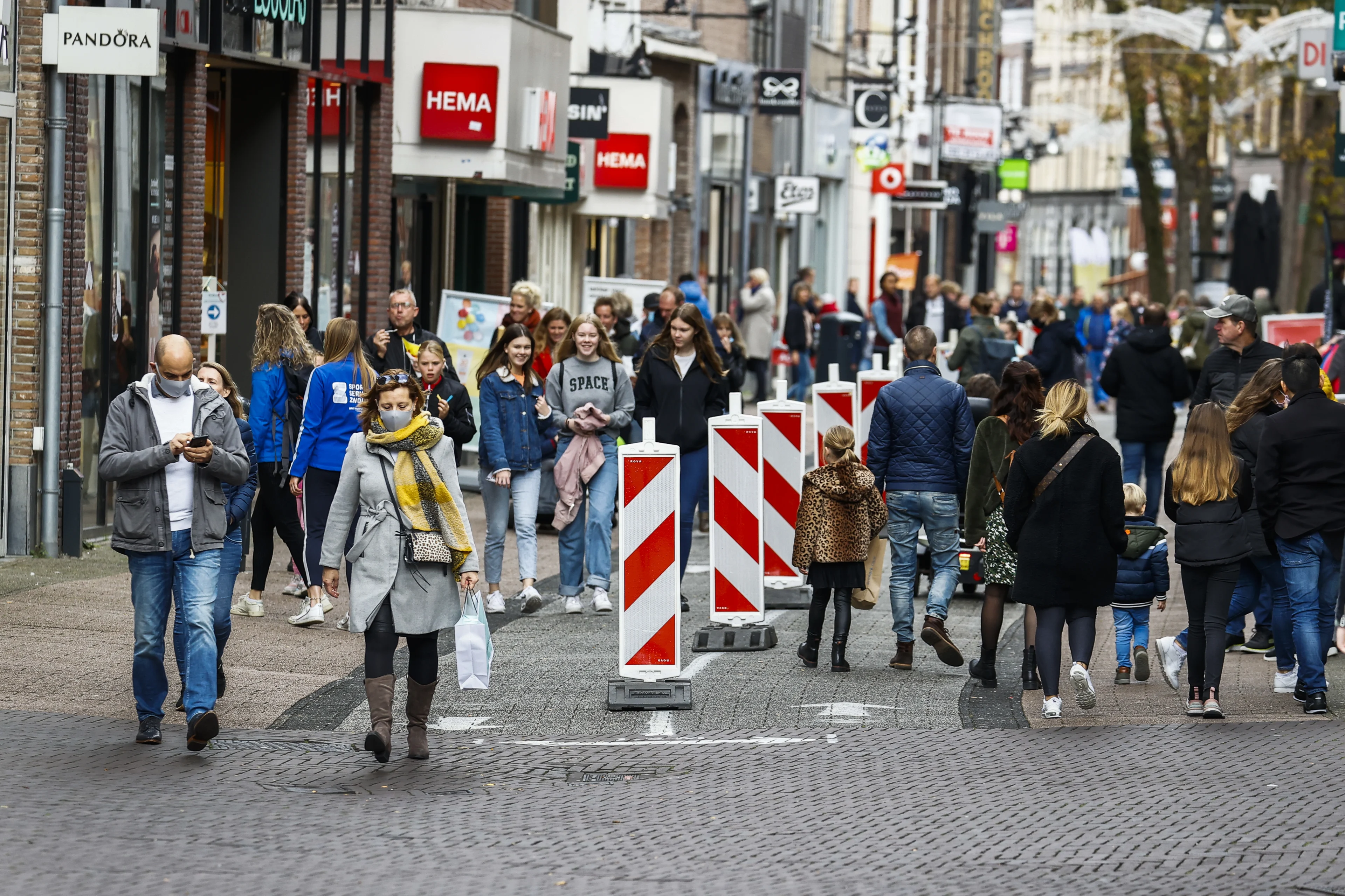 Economie groeide in derde kwartaal met 7,7 procent, historische groei na ongekende krimp