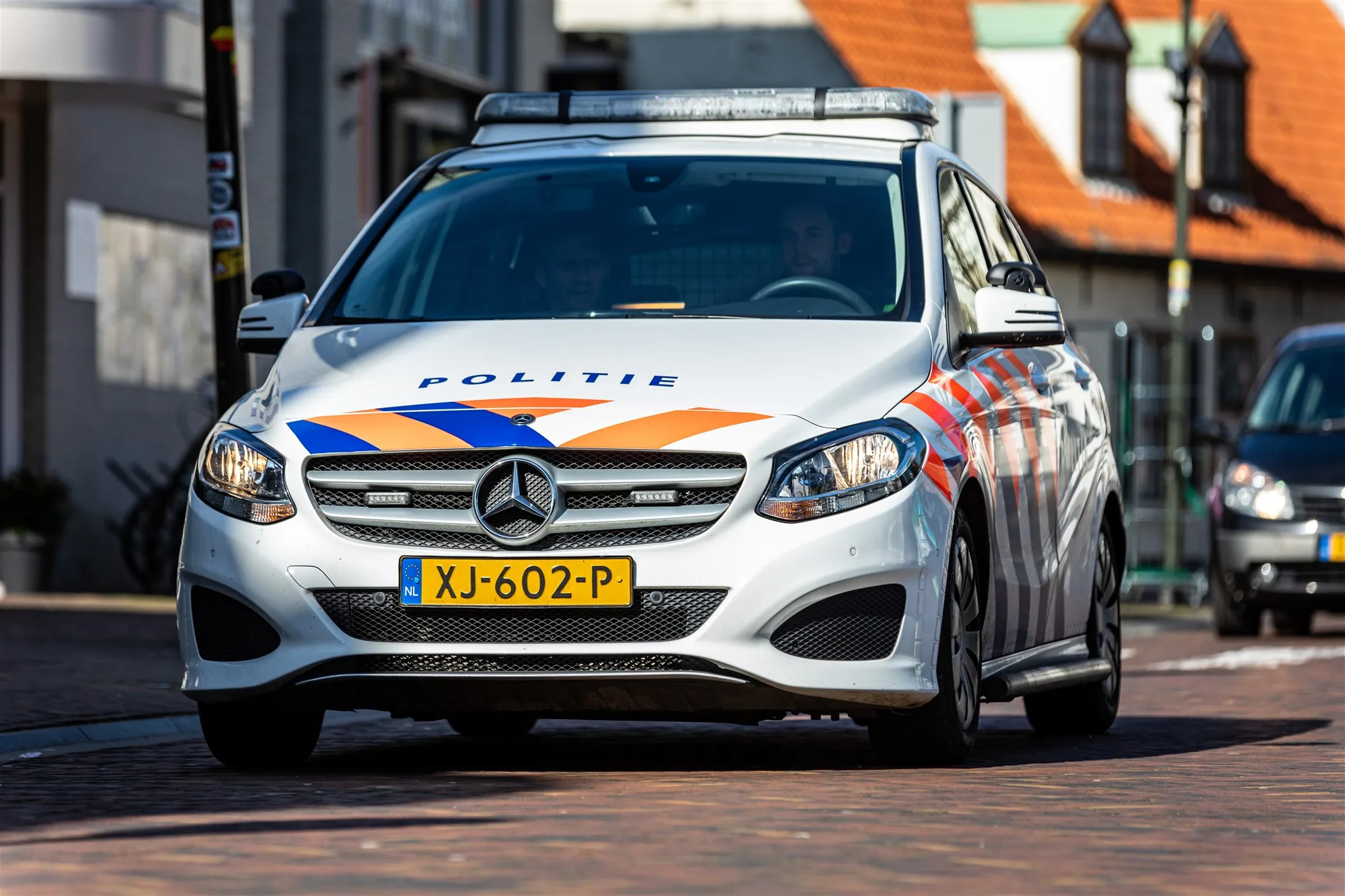 Twee Amsterdammers aangehouden voor mensenhandel