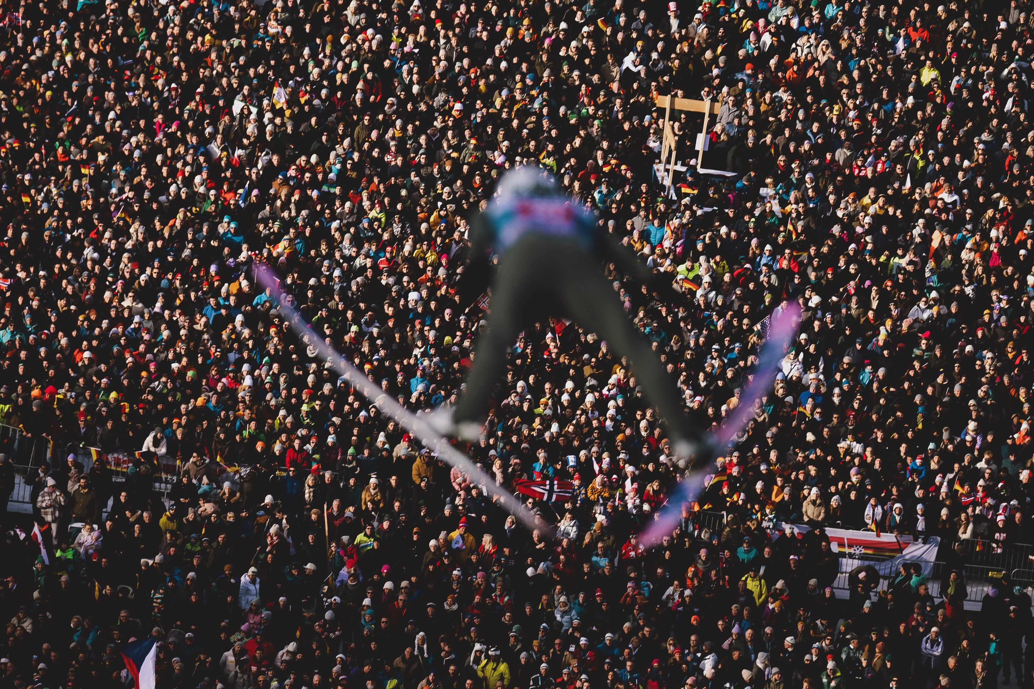 Traditie gered: Skispringen Garmisch-Partenkirchen live te zien op SBS6