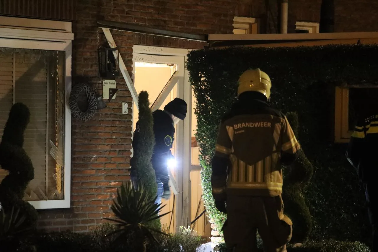 Forse explosie bij woning Oldenzaal