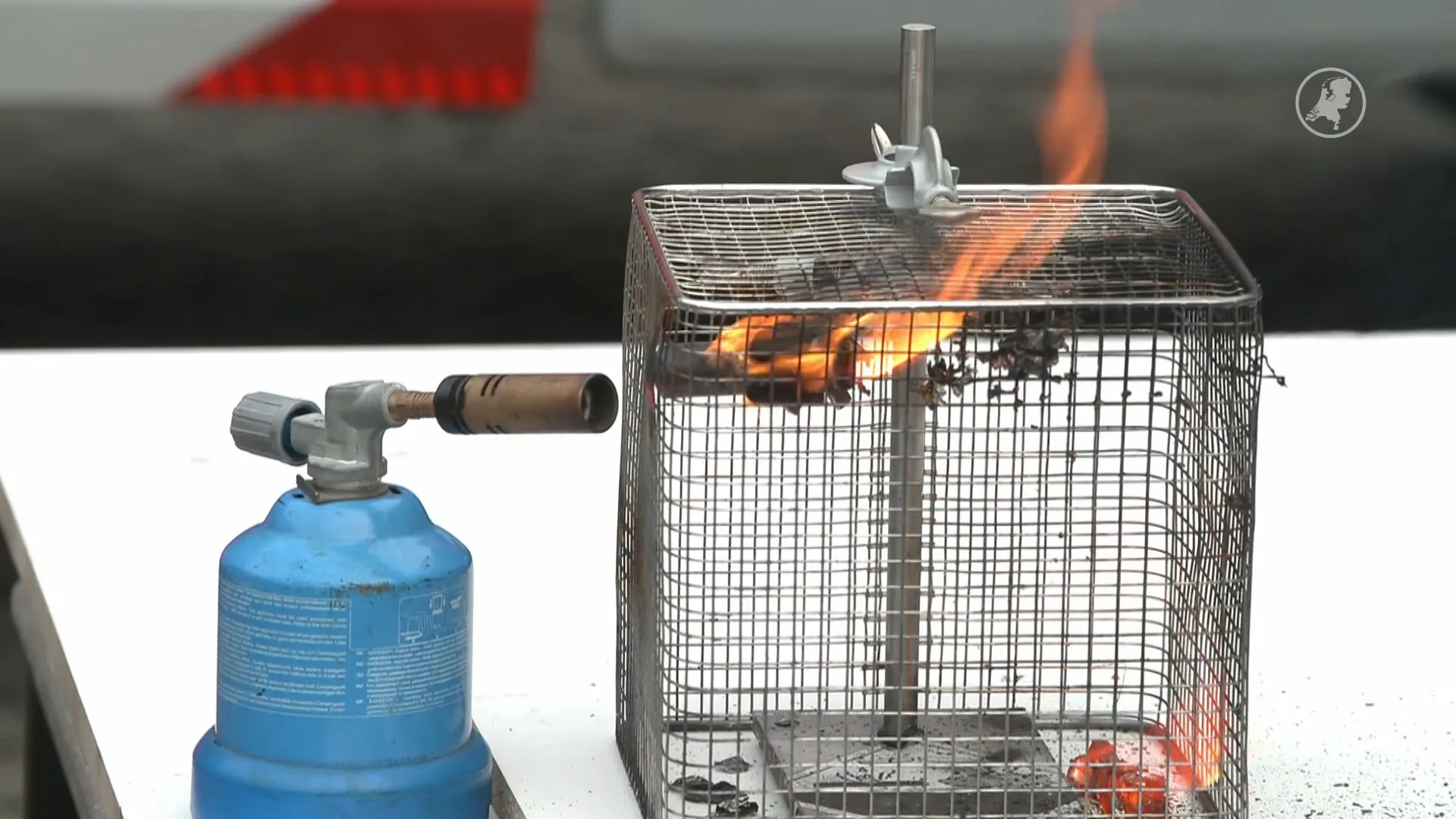 Brandweer start campagne om te waarschuwen: 'Elke accu is een risico'