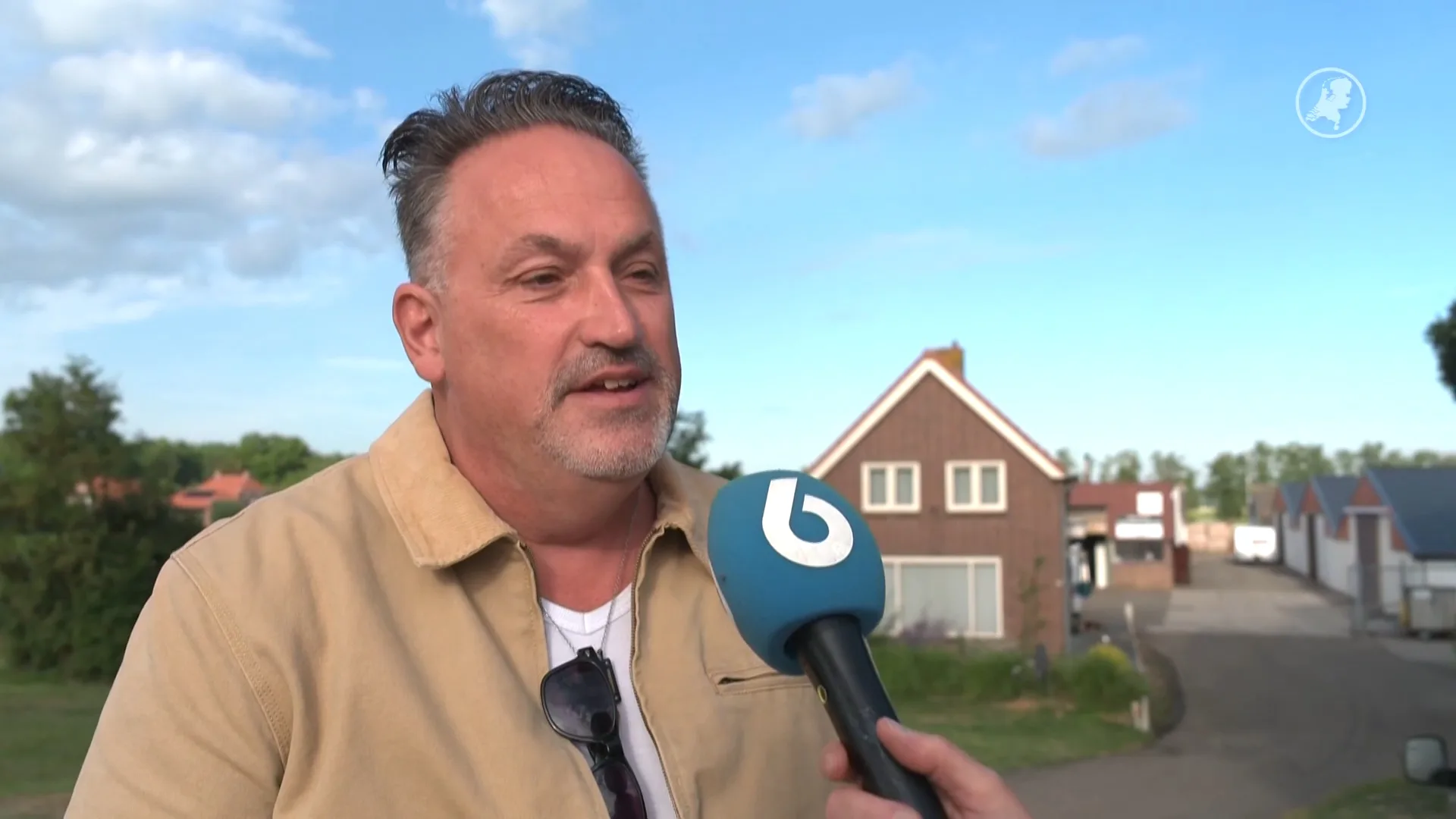 Eigenaar caravans waar brand uitbrak bezorgd: 'Het zal toch niet waar zijn?'