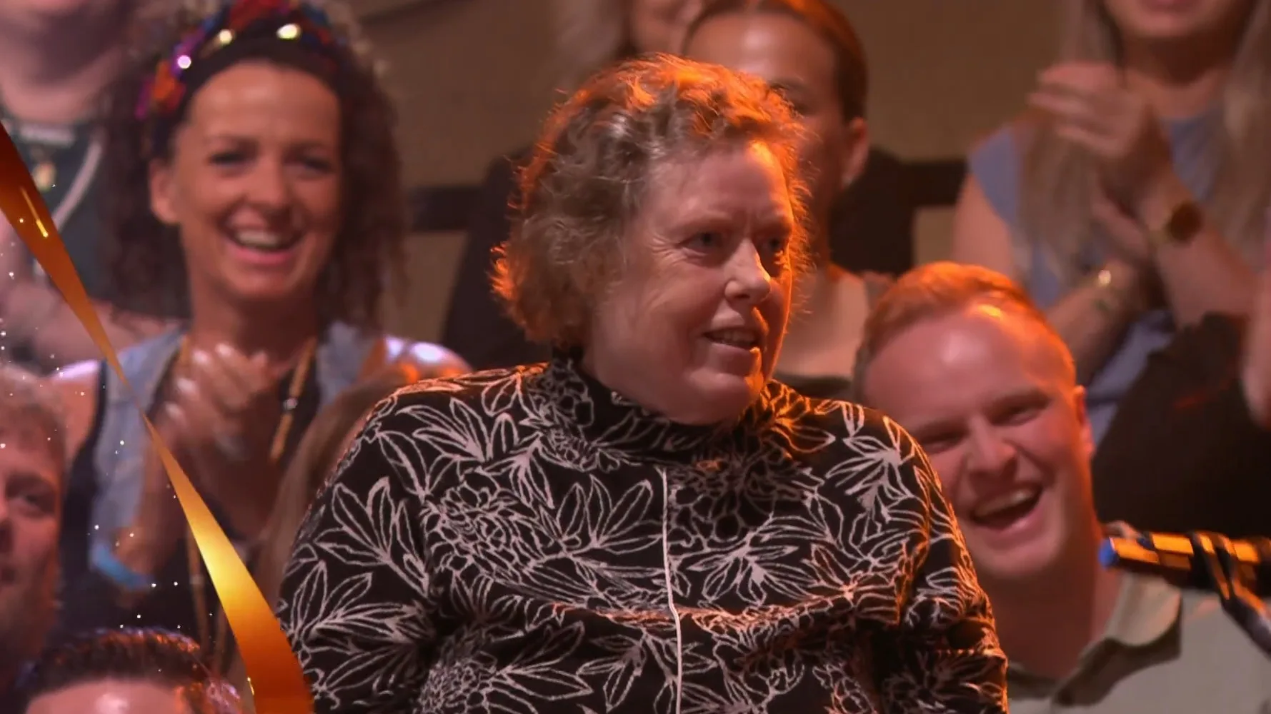 Hilarisch moment Miljoenenjacht: Ria wint auto maar kan niet autorijden