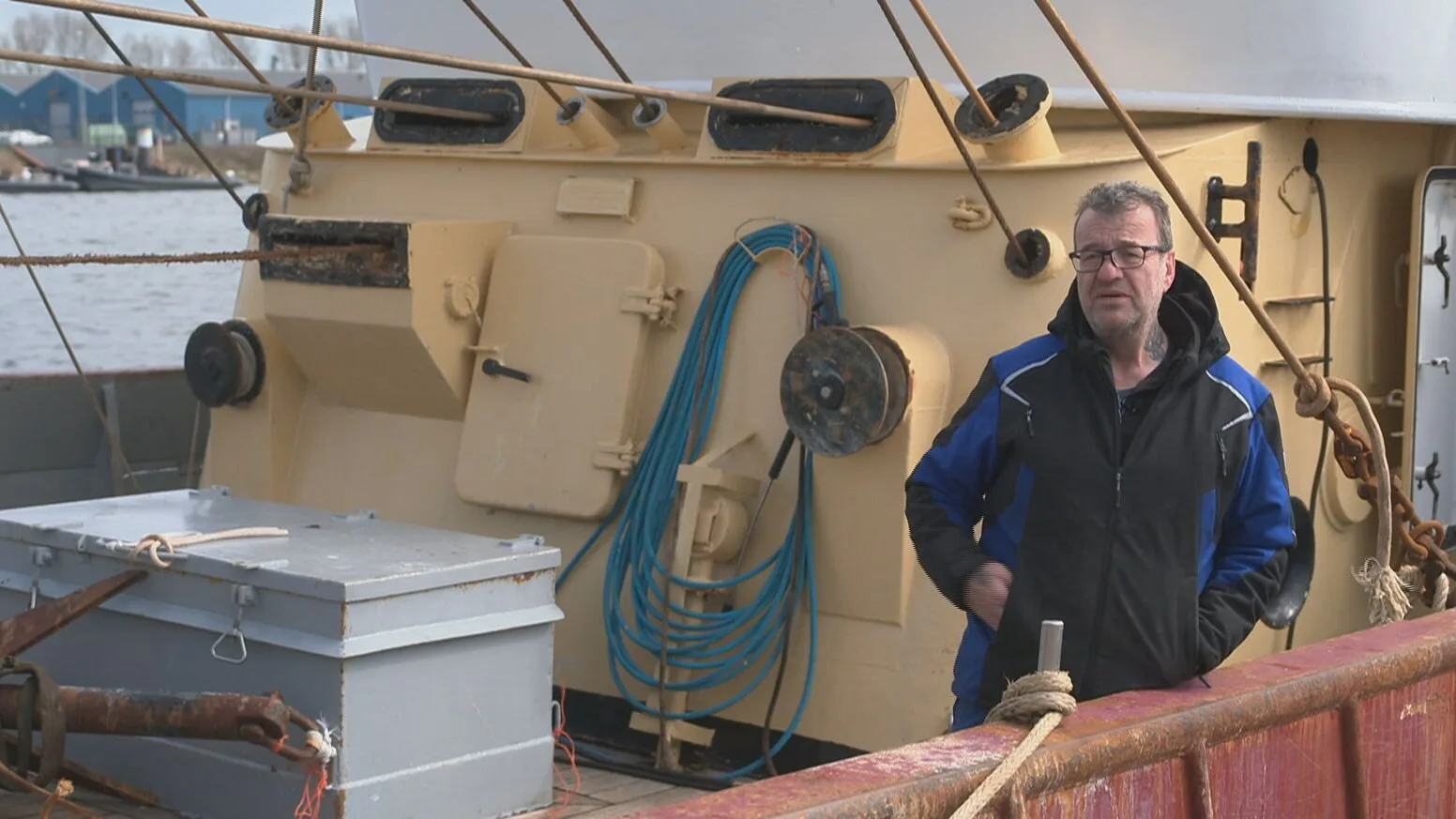 Visser Rick stopt met varen door stijgende olieprijs: 'Overheid moet ingrijpen'