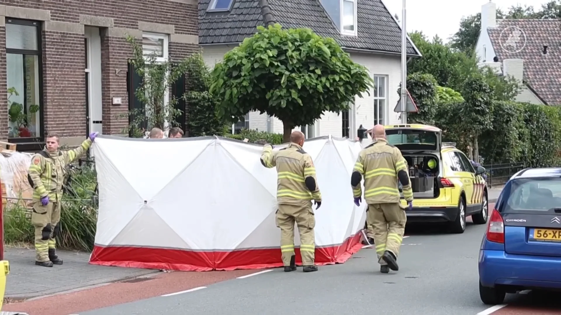 Man wordt onwel in politiebusje en overlijdt