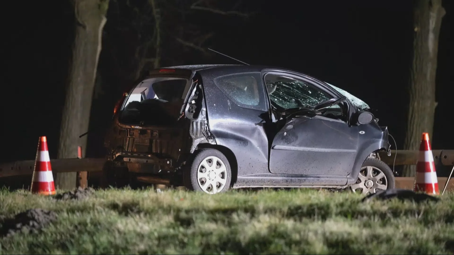 Man (40) overleden na ernstig ongeluk op N331 in Zwartsluis