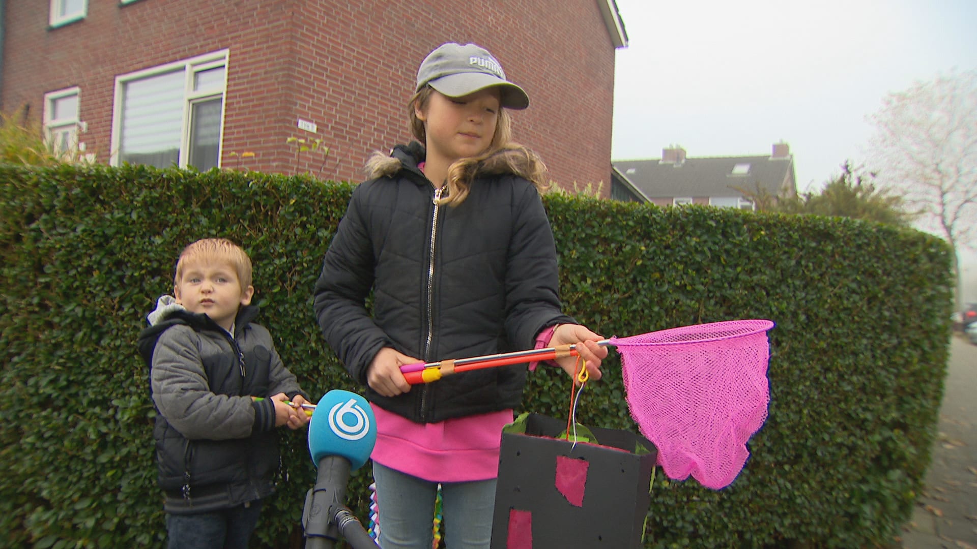 Sint Maarten in coronatijd: met een visnetje langs de deuren