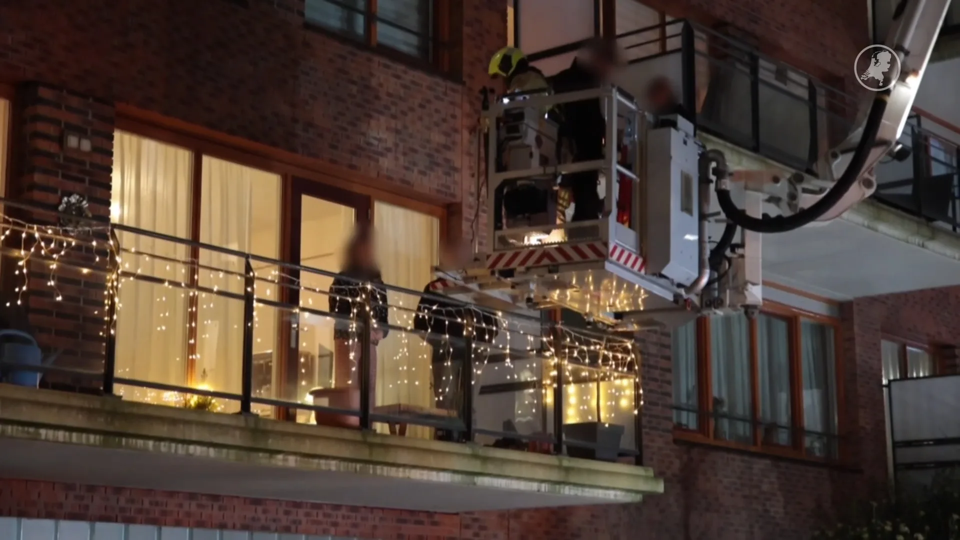 Bewoners van balkon gered bij woningbrand in Zoetermeer