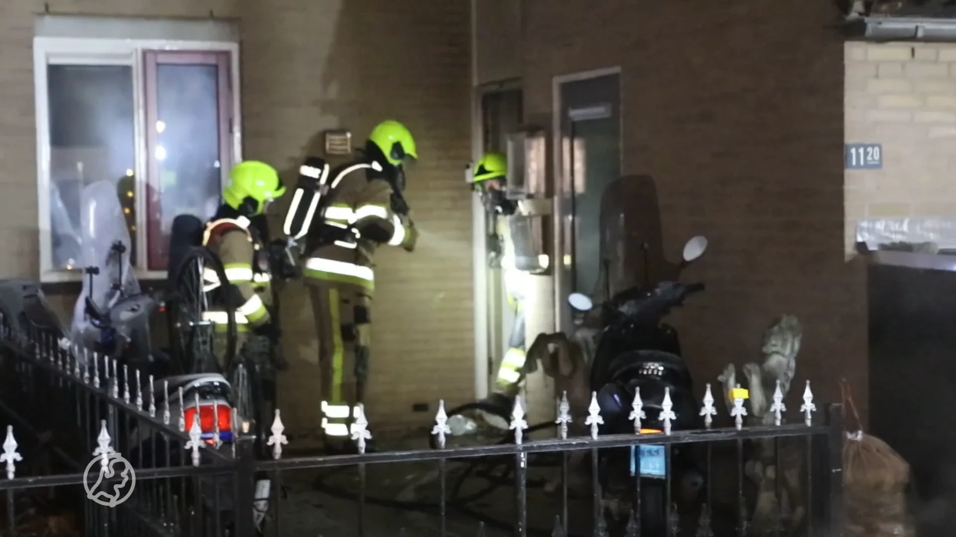 Moeder, kinderen en hond uit brandende woning gered in Nijmegen