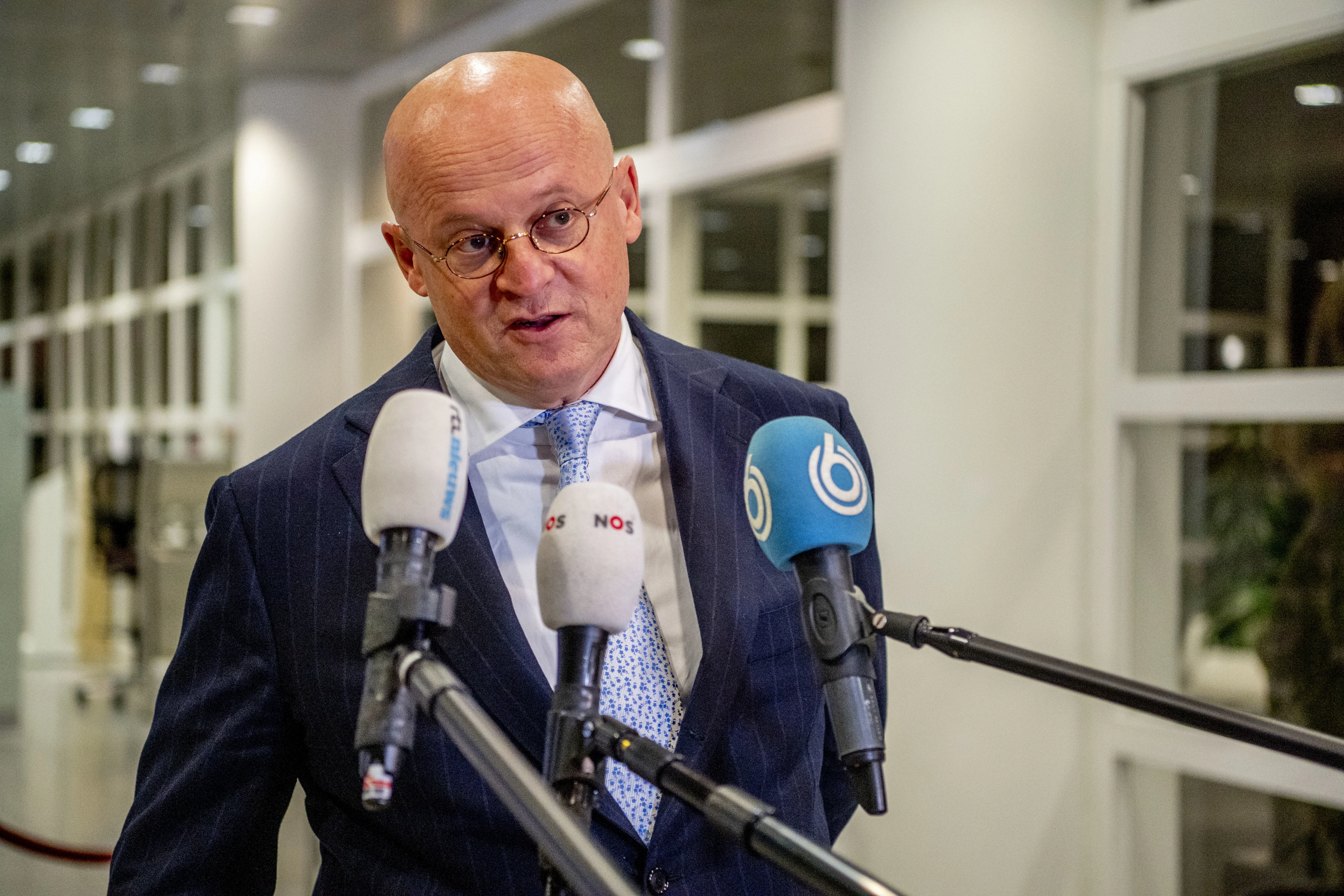 Grapperhaus noemt bedreiging OMT-leden 'schandalig'