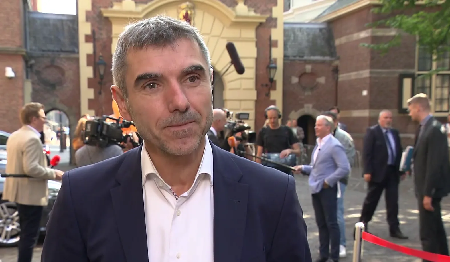 Blokhuis gaf met subsidie bewust 'verboden staatssteun' aan anti-abortusclub