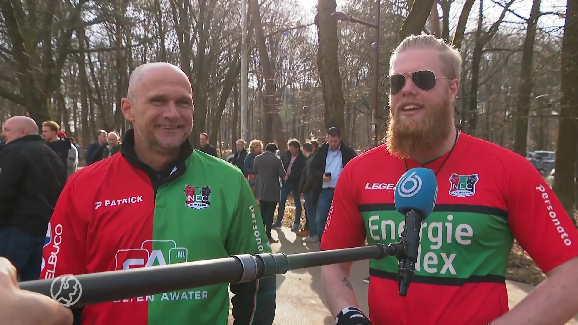 NEC-fans dolblij om weer in het stadion te zijn, ondanks nederlaag