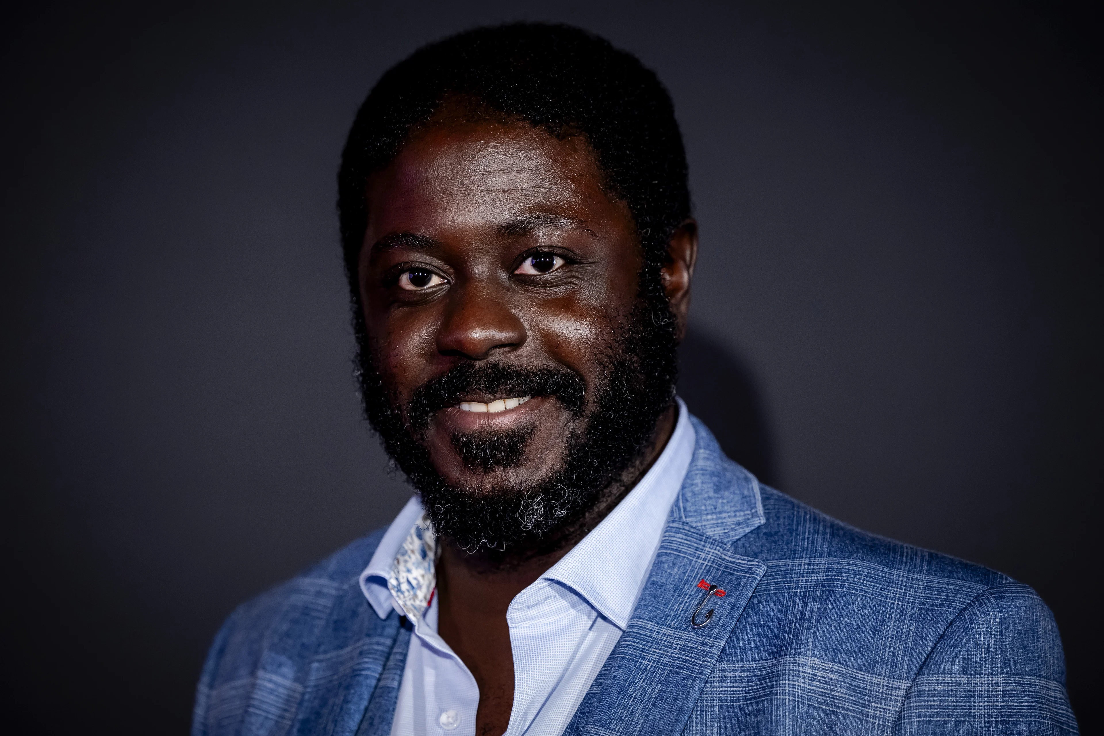 Luizenmoeder-acteur André Dongelmans heeft opvallende nieuwe baan