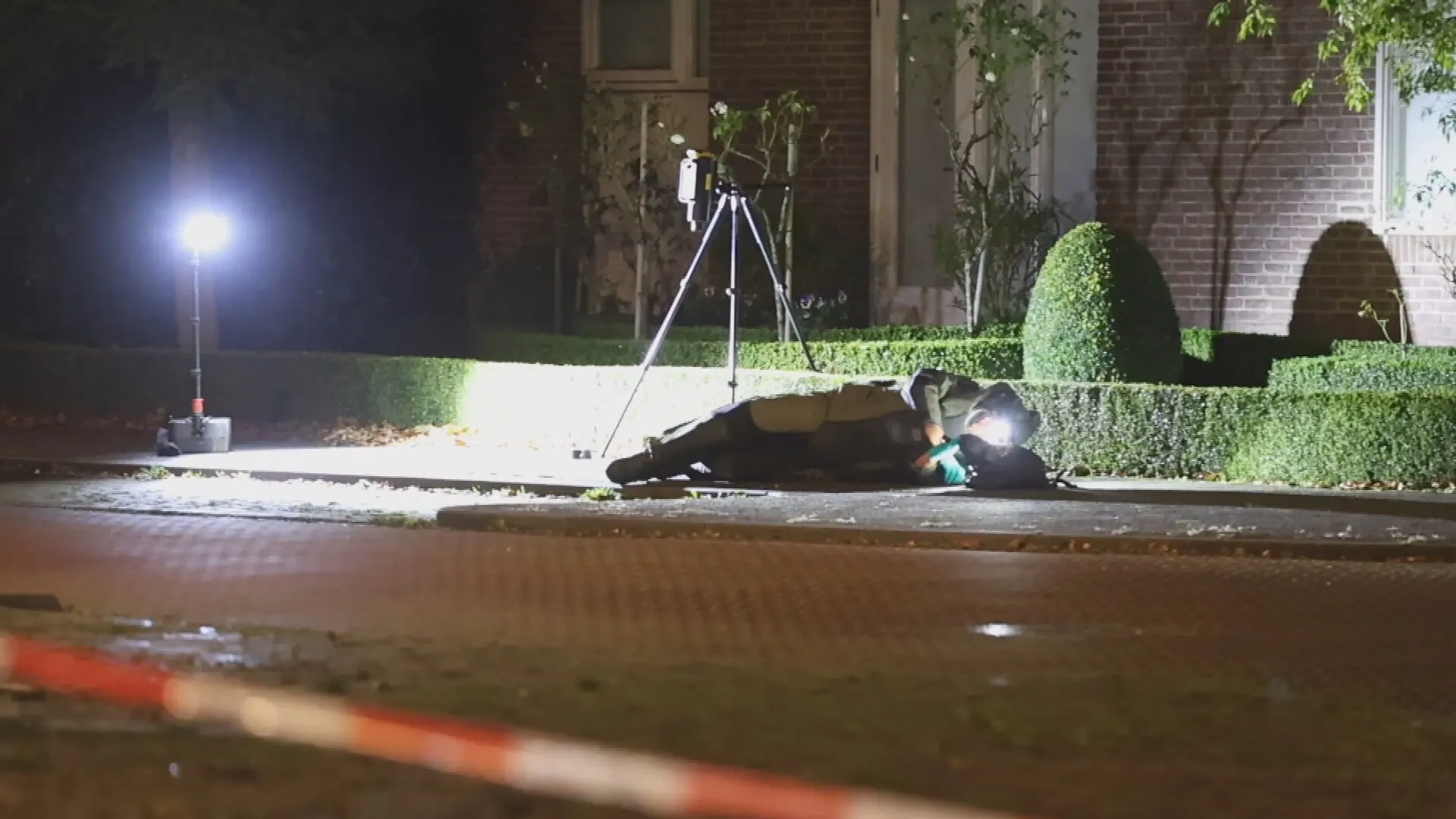 Mogelijk explosief gevonden bij aanhouding verdachten in Alphen aan den Rijn