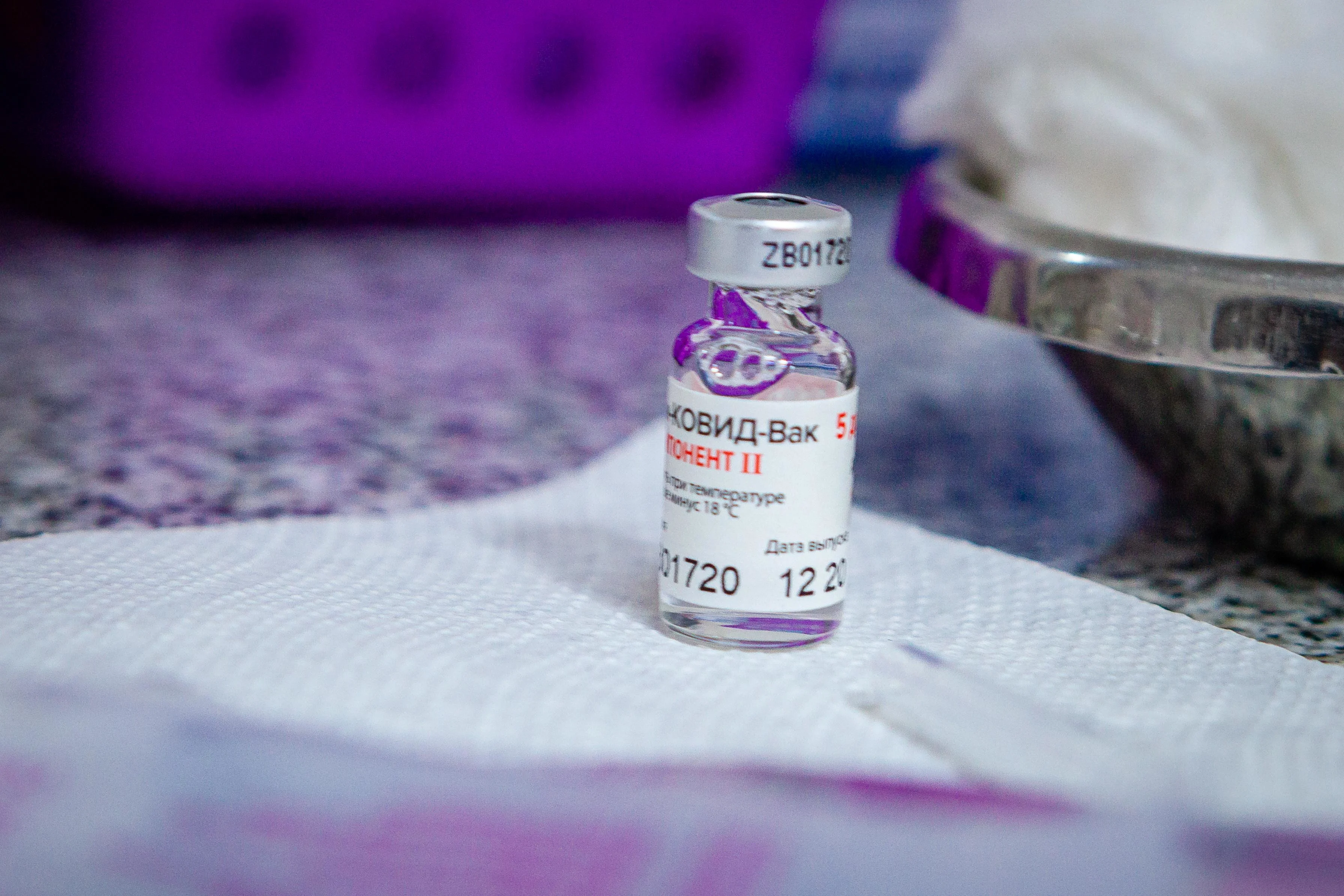 Bijna de helft van de mensen zou zich laten prikken met Russisch Sputnikvaccin