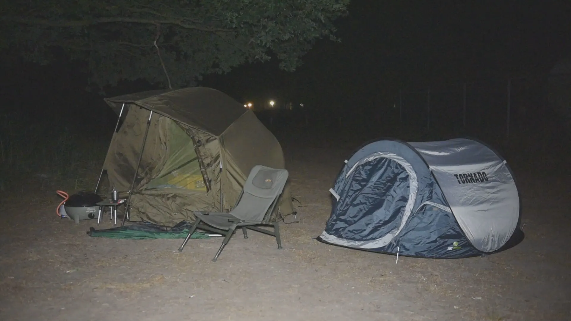 Nachtvissers op Beekse Bergen in slaap gestoken met kapotte fles
