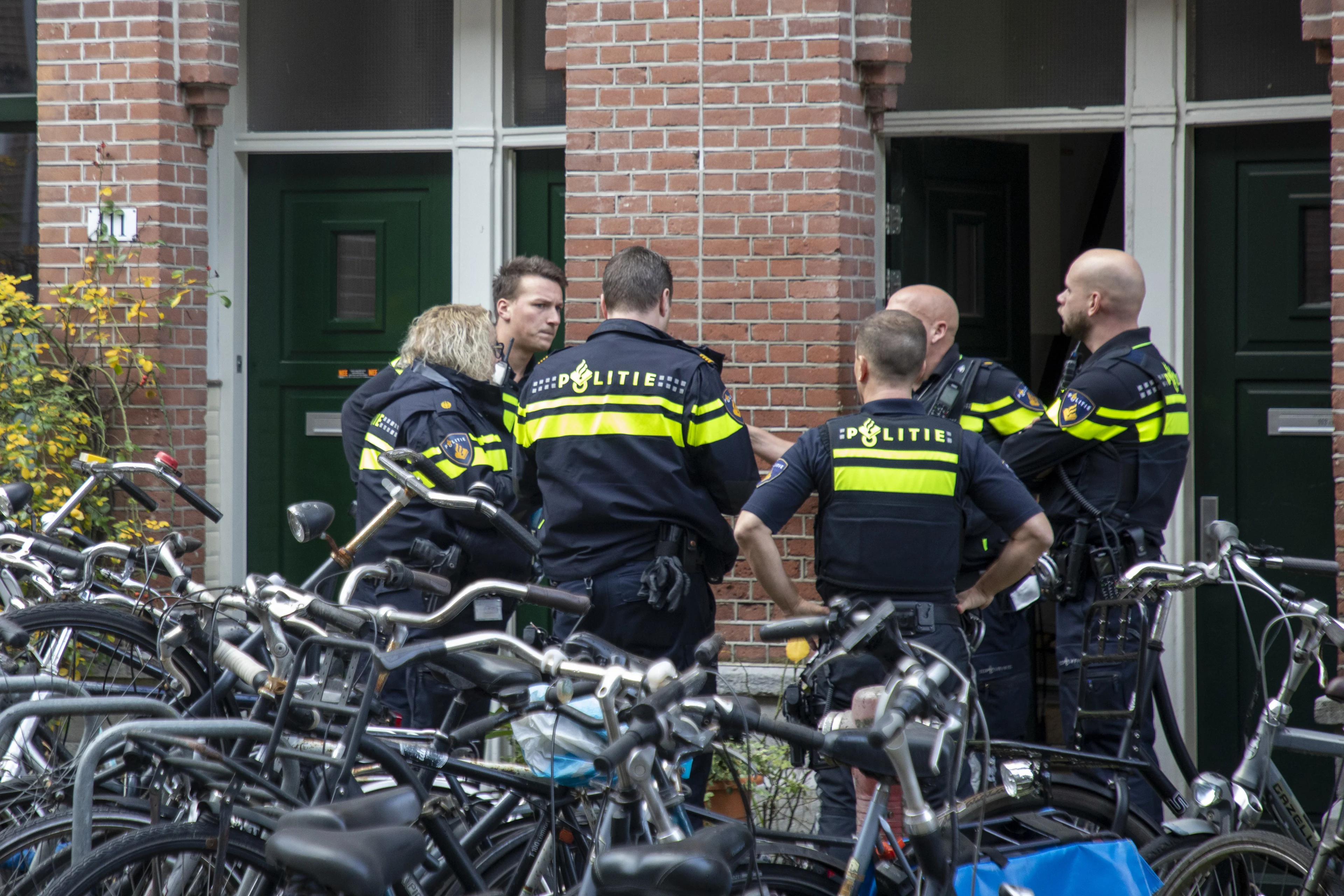 Vader vermoedelijk dader bij gezinsdrama Amsterdam, gezin was in beeld bij jeugdinstellingen