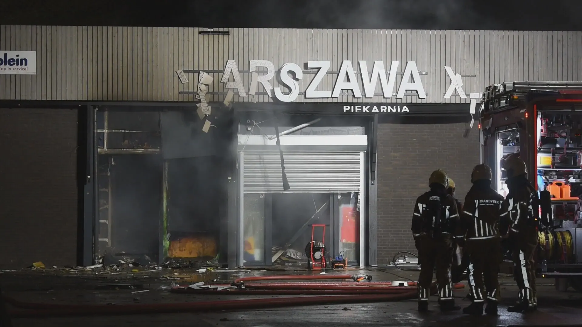 Explosie verwoest Poolse supermarkt in Tilburg