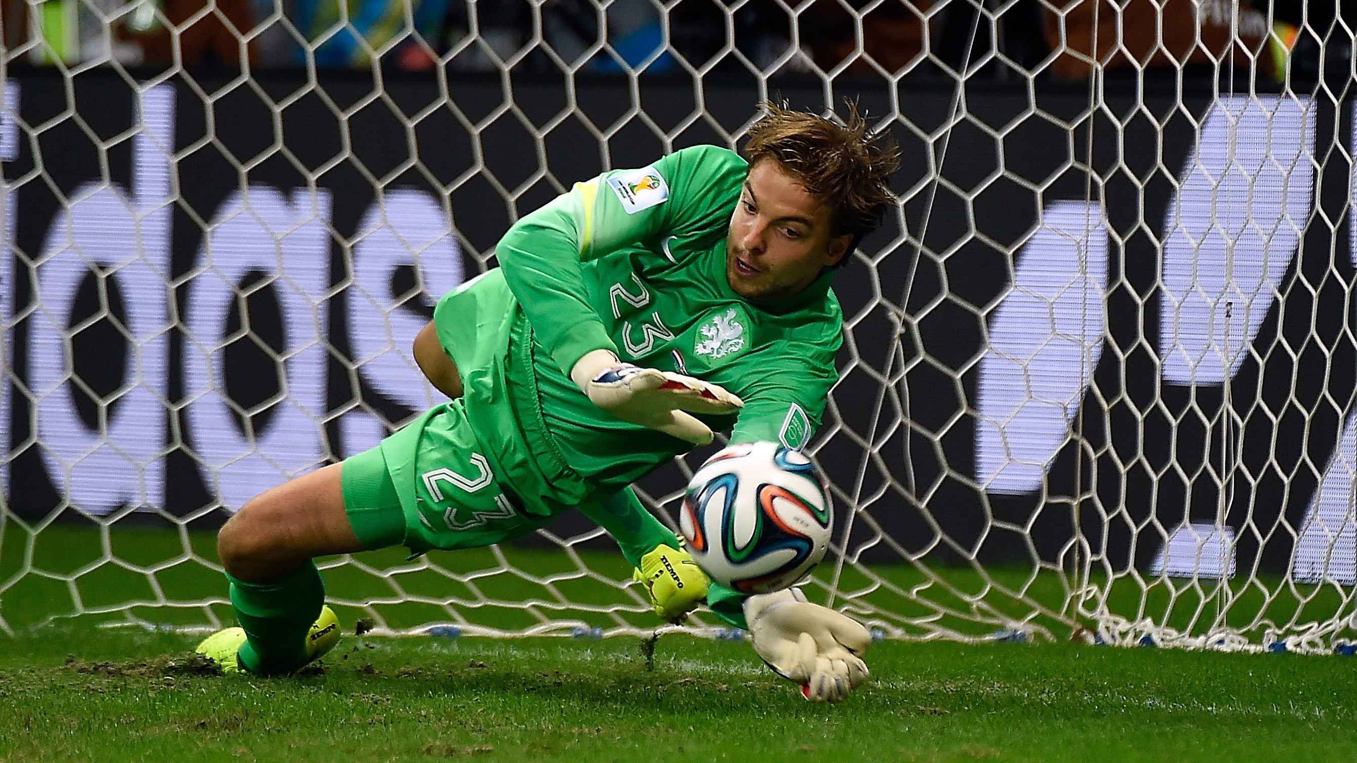 WK-held Tim Krul (37) beëindigt voetballoopbaan