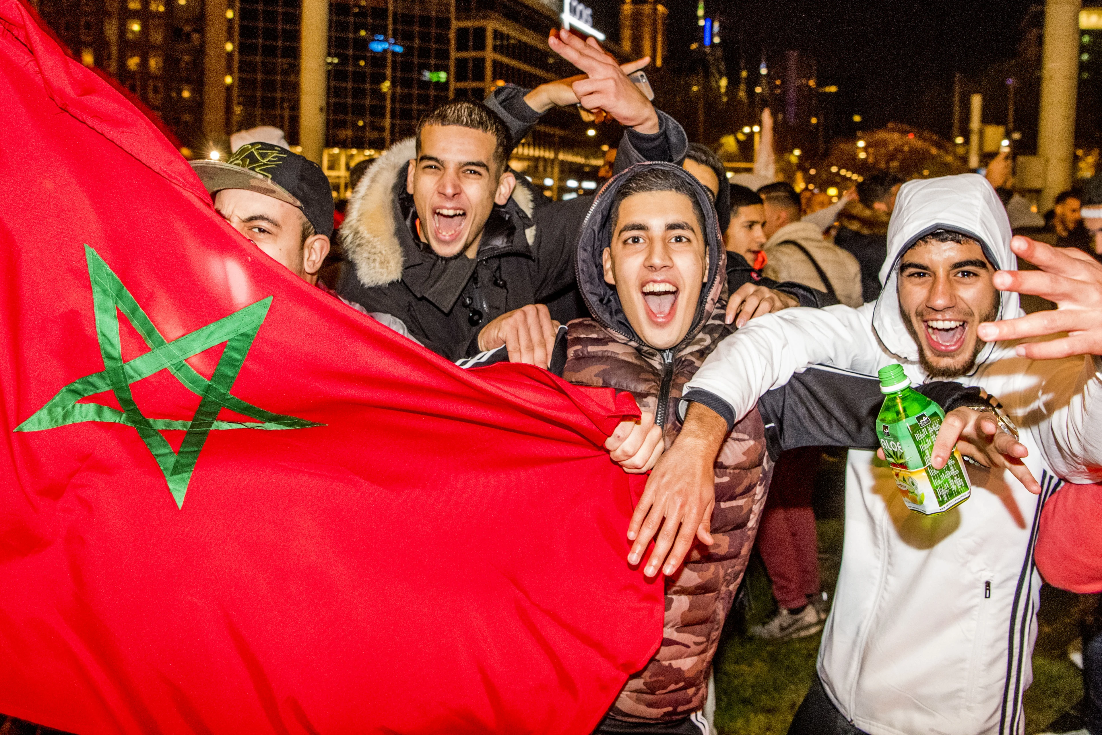 Amsterdam en Den Haag bereiden zich voor op laatste groepsduel Marokko op WK