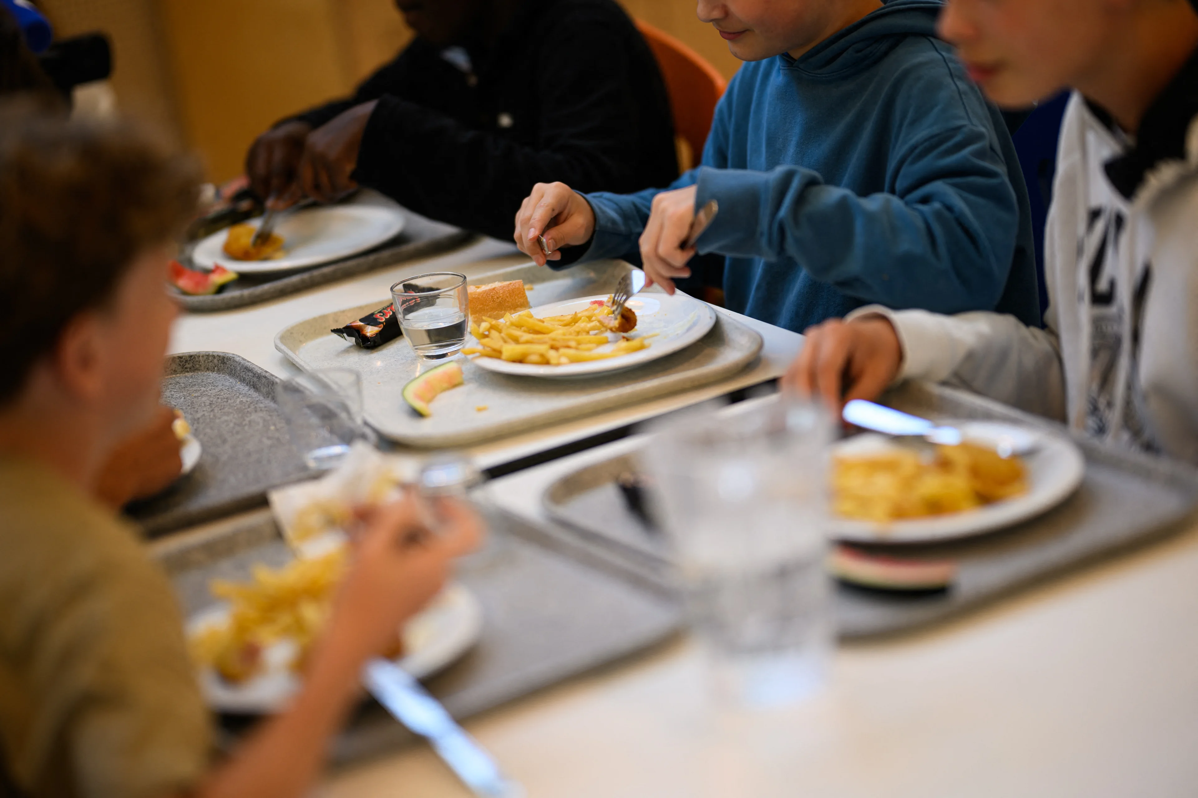Steeds meer kinderen in Nederland ontbijten op school vanwege armoede