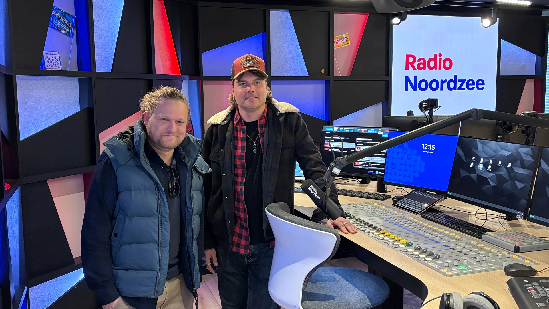 De Troubadours presenteerden 'De Radio Noordzee Lunch met...'