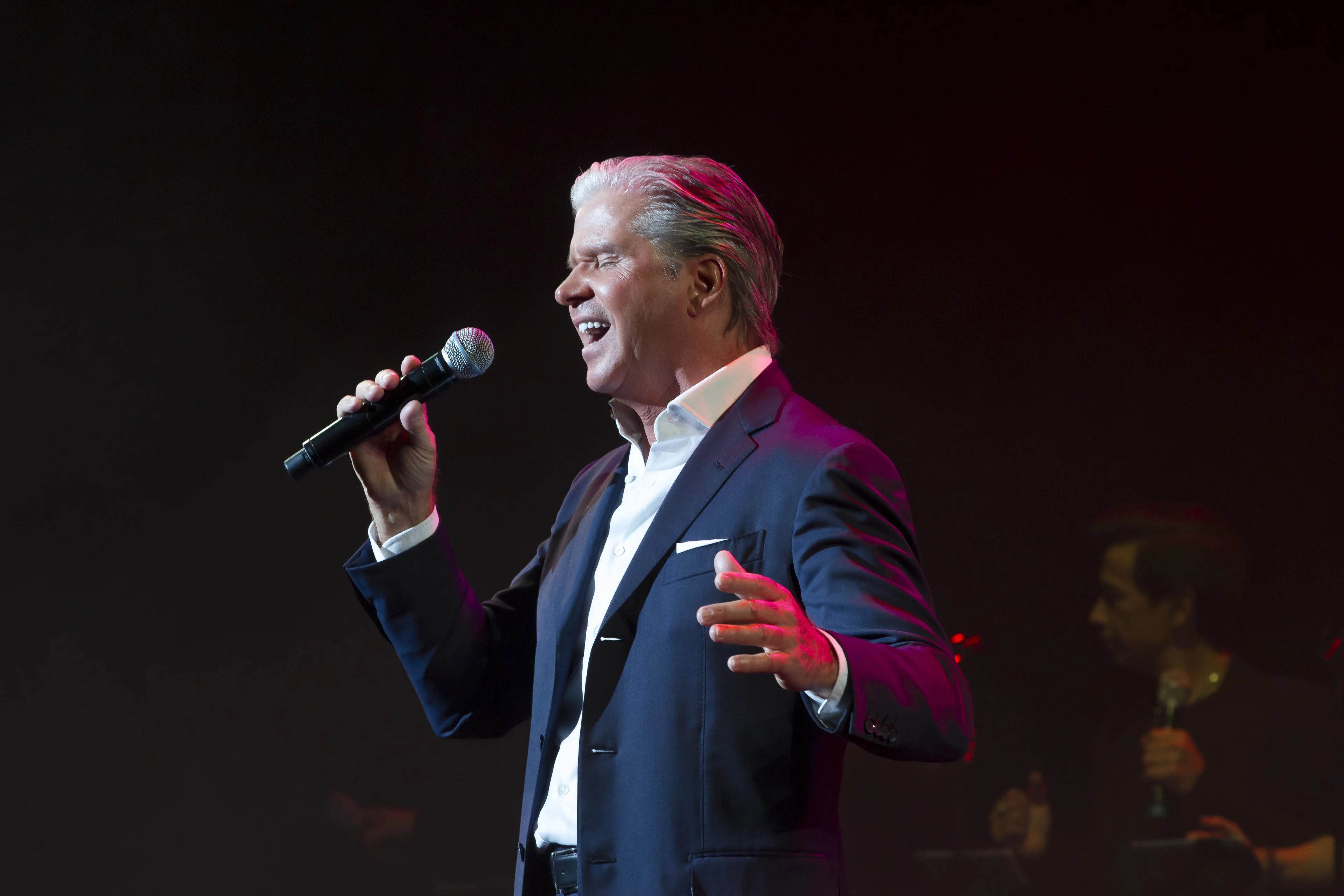 Teken onze petitie en help Dries Roelvink Carré in