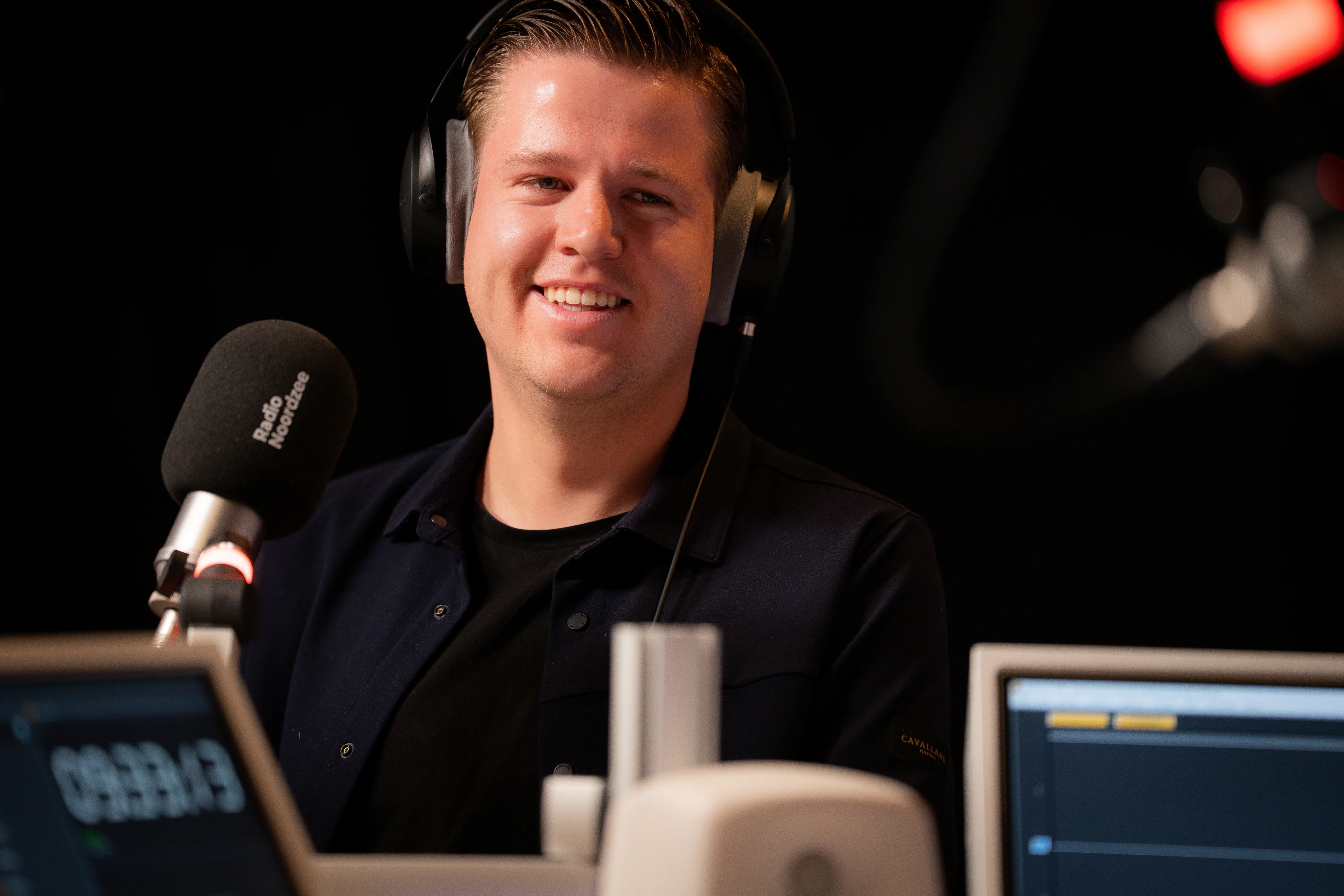 Dit nieuwe nummer van Sven Versteeg is de Hollandse HitFlits van deze week