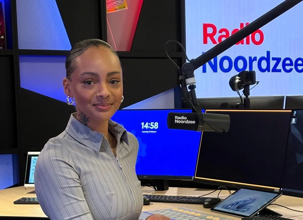 Zoë Livay presenteerde 'De Radio Noordzee Lunch met...'