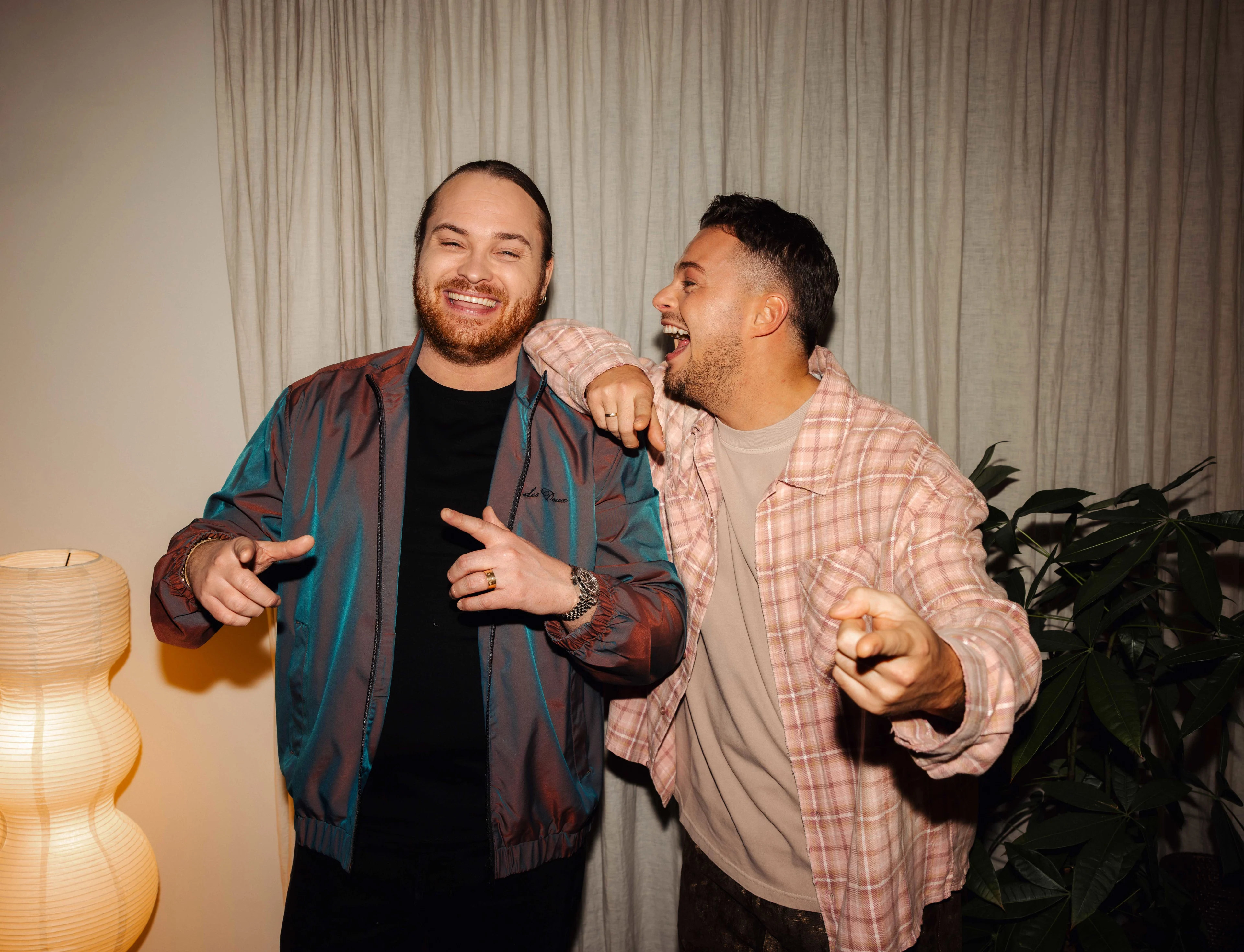 Robert van Hemert & Donnie pakken de Hollandse HitFlits met 'Moët Dat Nou'