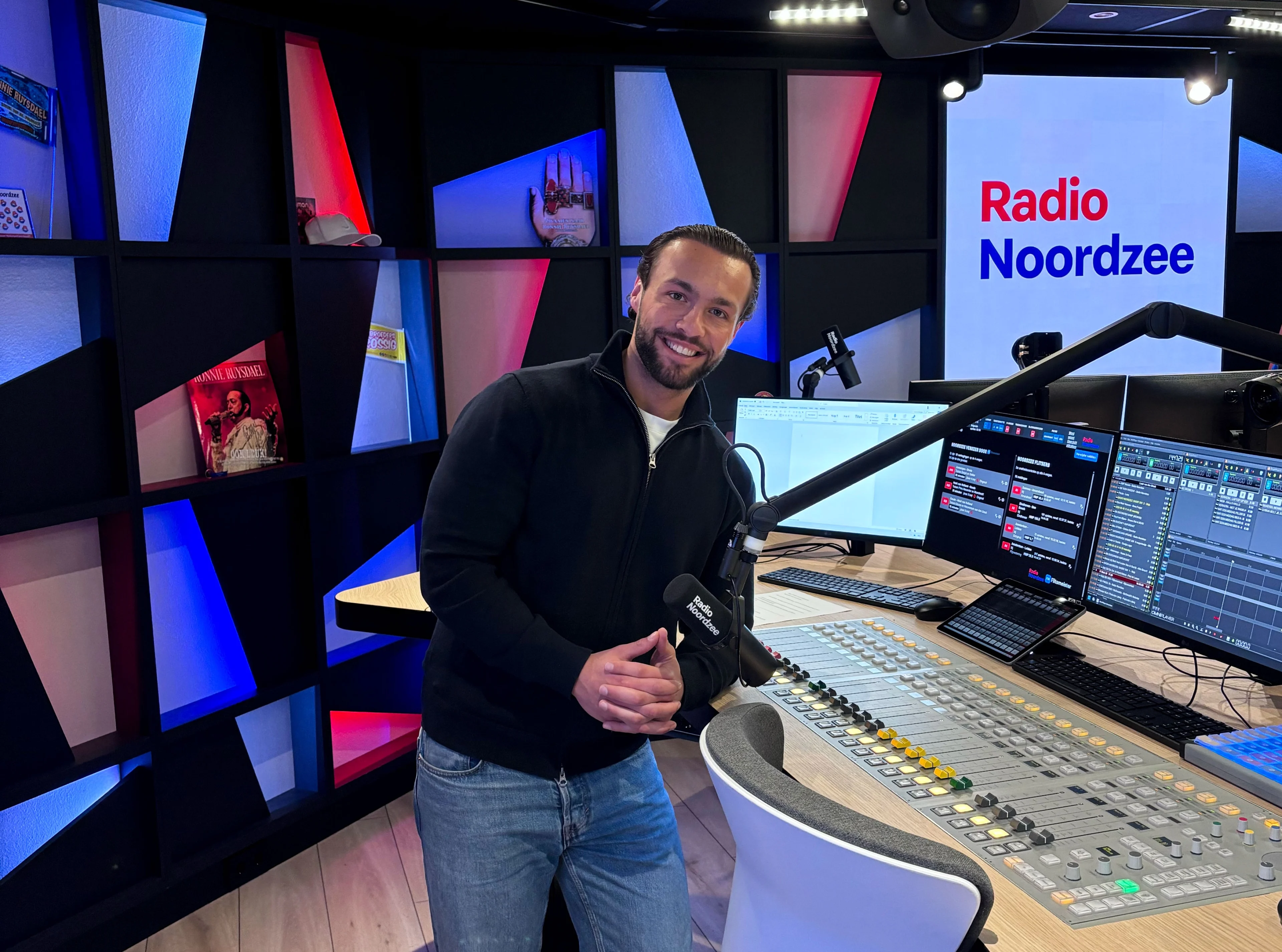 Delano Duncker presenteert deze week 'De Radio Noordzee Lunch met...'