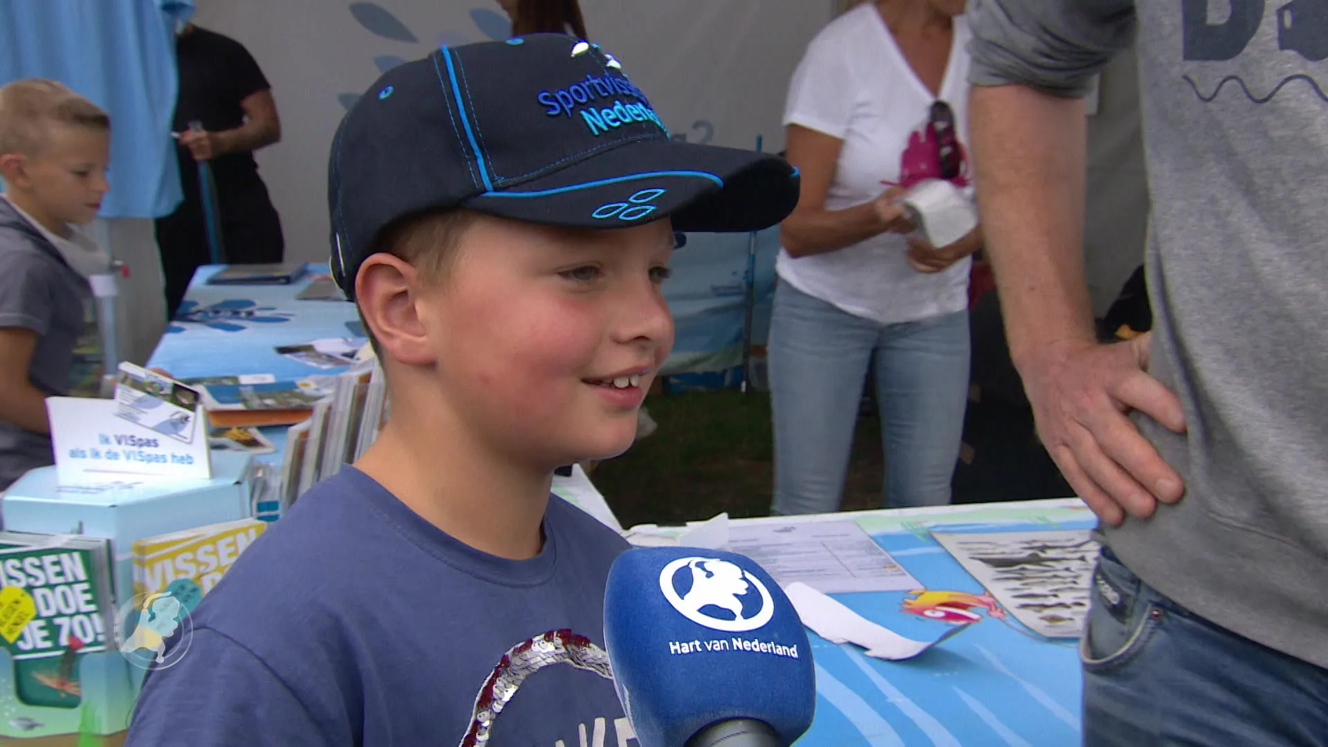 Jeugd gooit massaal hengel uit op visevenement