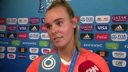 Jill Roord: 'Penalty was wel erg makkelijk gegeven'