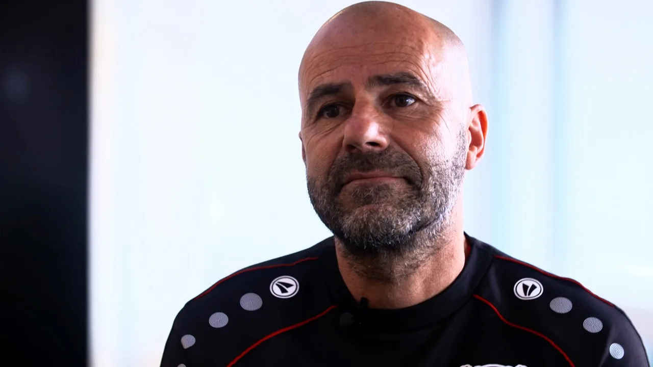 Peter Bosz over verloren EL-finale, Spurs en Frenkie de Jong