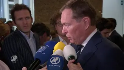 Minister Bruins in Kamer onder vuur over faillissement IJsselmeerziekenhuizen