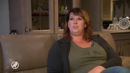 Debbie bestelde een bank bij Neckermann, na een jaar heeft ze hem nog steeds niet