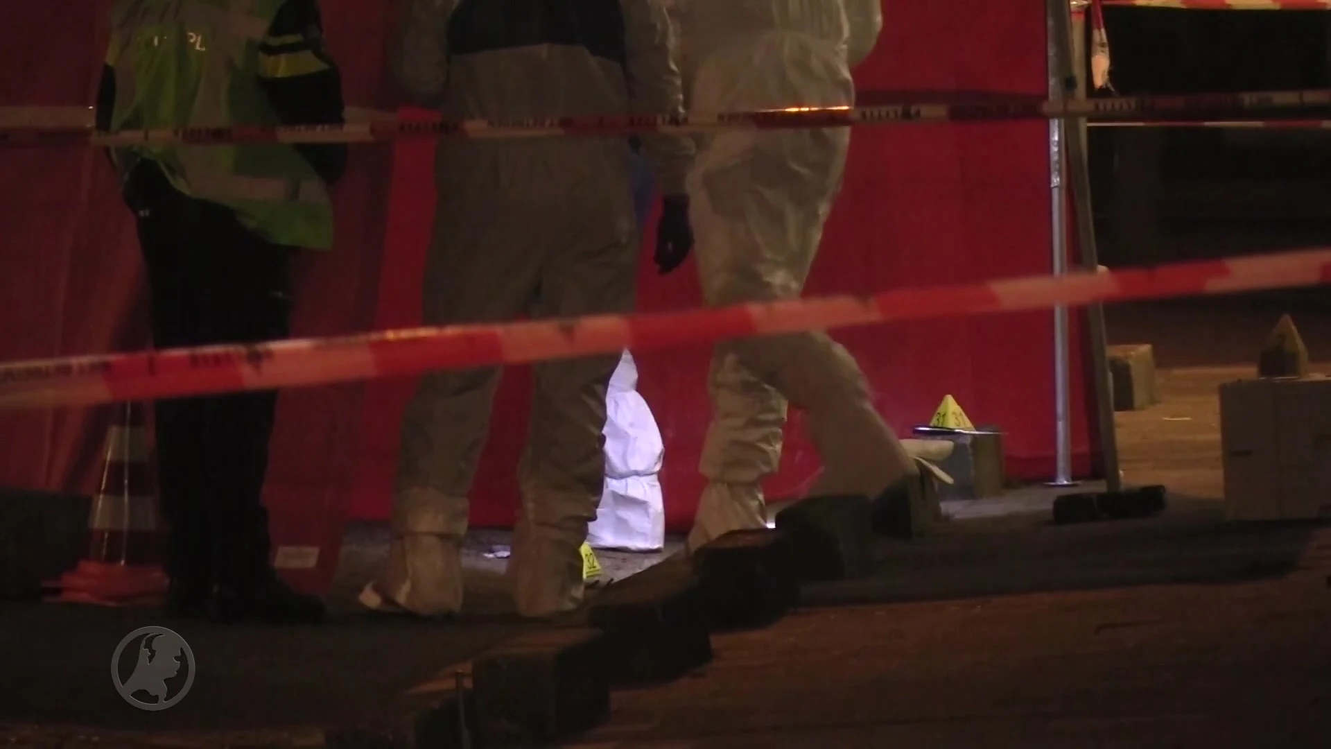 Dode op straat naast politiebureau Utrecht