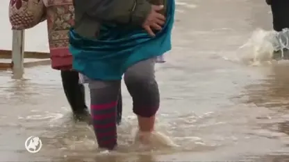 Hermen deelt dekens en matrassen uit aan vluchtelingen in Libanon