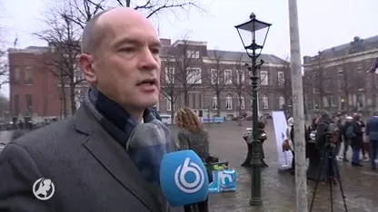 Taart en koffie op het Binnenhof na kinderpardon