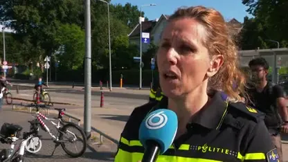 Bellende en appende fietsers kunnen vanaf vandaag een boete van 95 euro verwachten