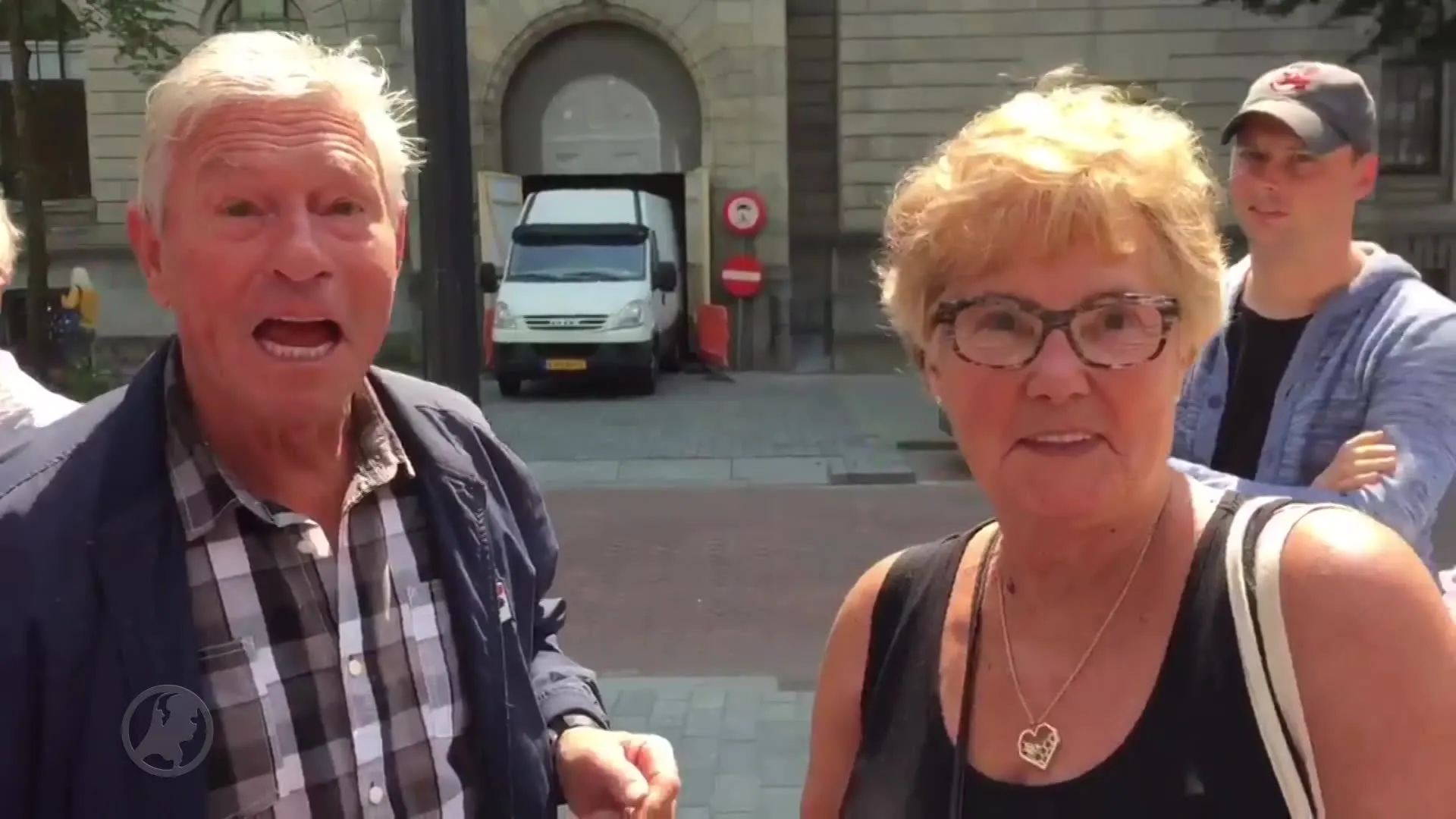 Rijendik voor kalender van politiehond Bumper