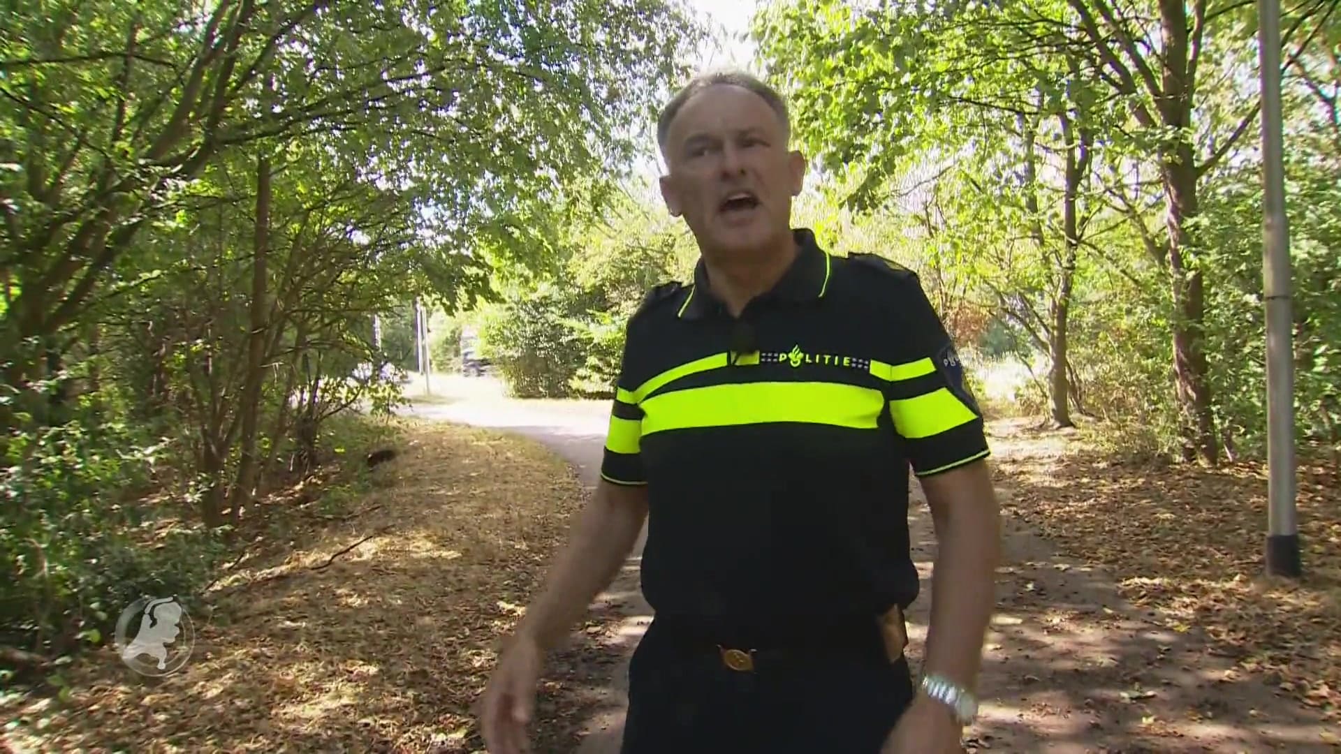 Politie Tilburg zoekt verdachte en getuige van aanranding