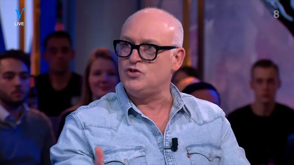 René oppert salarisverhoging voor Ten Hag