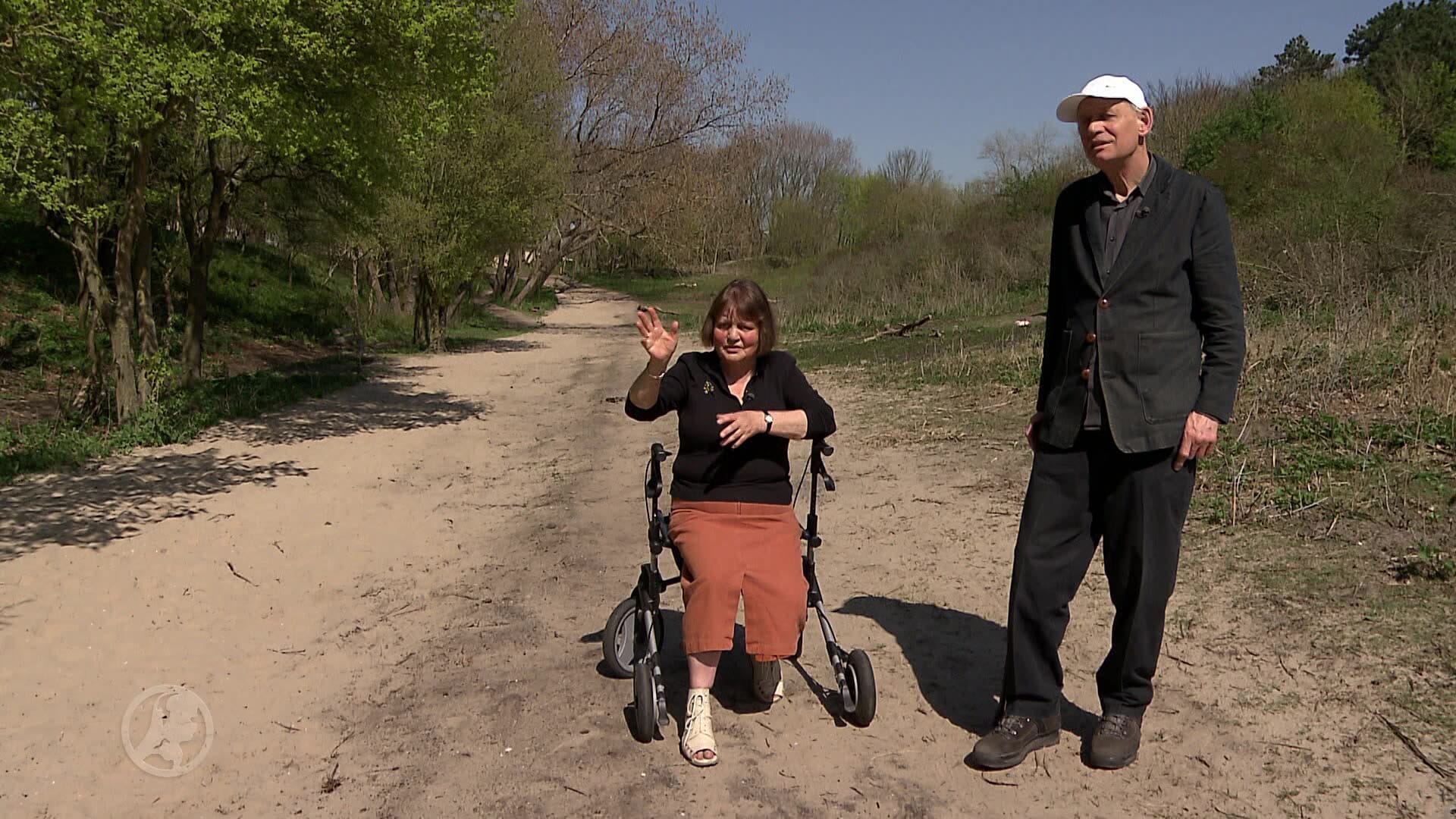 Haagse bejaarden woest over onbegaanbaar zandpad