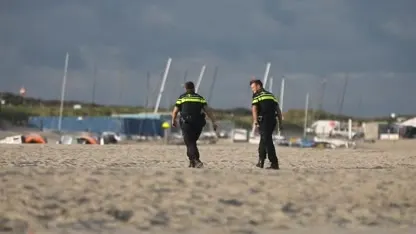Wandelaars treffen overleden persoon aan op strand Kijkduin